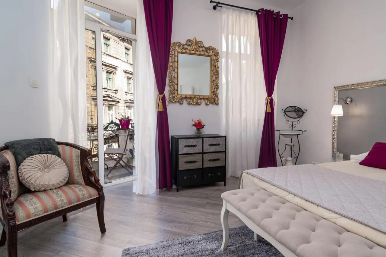 Apartment Cont Rijeka 0*,